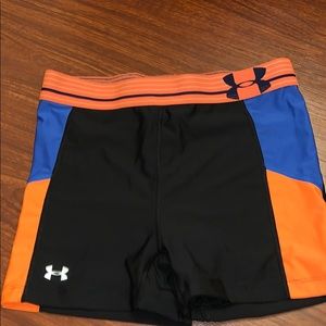 Size small under armour shorts